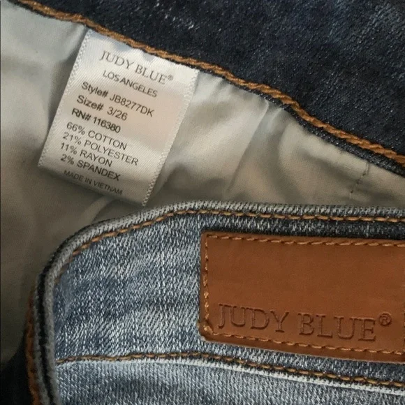 Judy Blue straight fit jeans - Picture 5 of 7